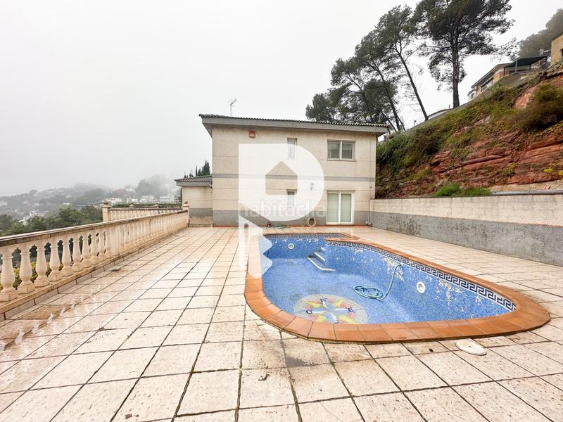 Foto e8f35394-7185-4b98-9be8-6e788fe2ac4a. Maison dans vía barcelona 15 dans Pallejà