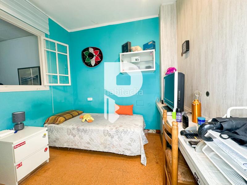 Foto 2332db6e-416f-4081-8ac0-84eca570fa18. Casa in barcelona 13 in Centre Rubí