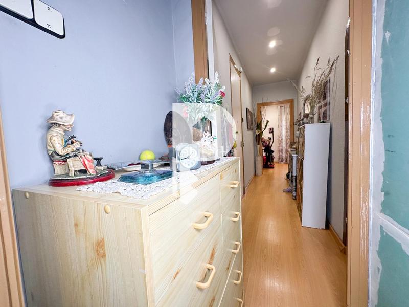 Foto 4c87a809-7ae4-4996-b529-3fe2a1253389. Casa in barcelona 13 in Centre Rubí