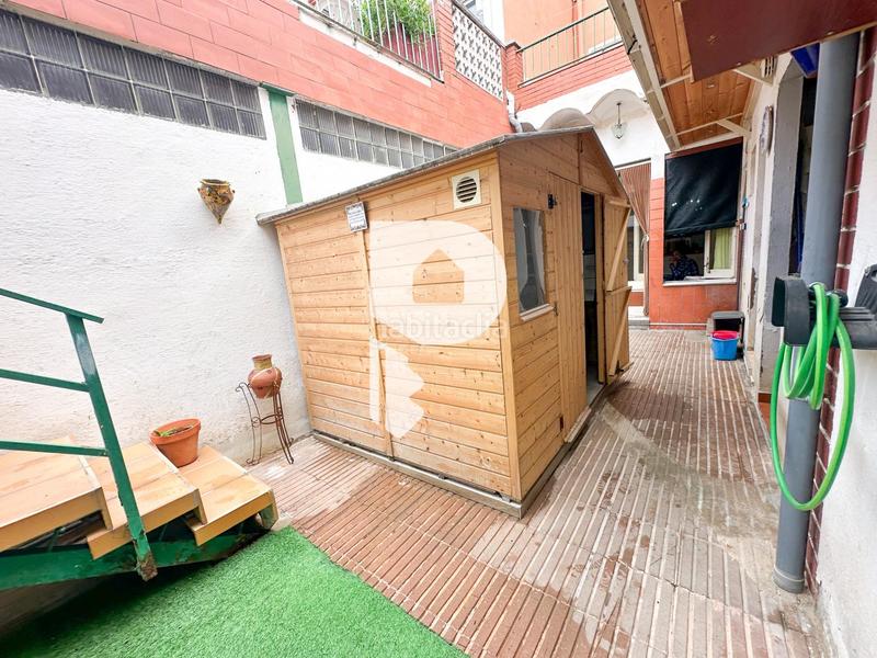 Foto 654f5ac4-1384-414e-93c3-2851c57a7bb0. Casa in barcelona 13 in Centre Rubí