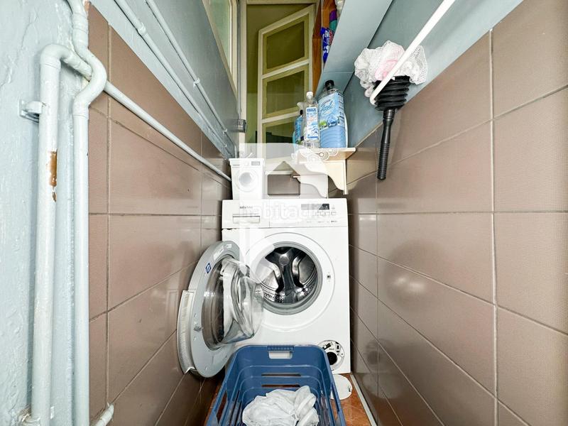 Foto 87831b06-2220-4a4f-a970-c5cf72f5babe. Casa in barcelona 13 in Centre Rubí