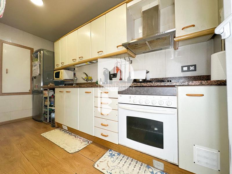 Foto 8ea2af94-0b99-444d-b465-945d3a436333. Casa in barcelona 13 in Centre Rubí