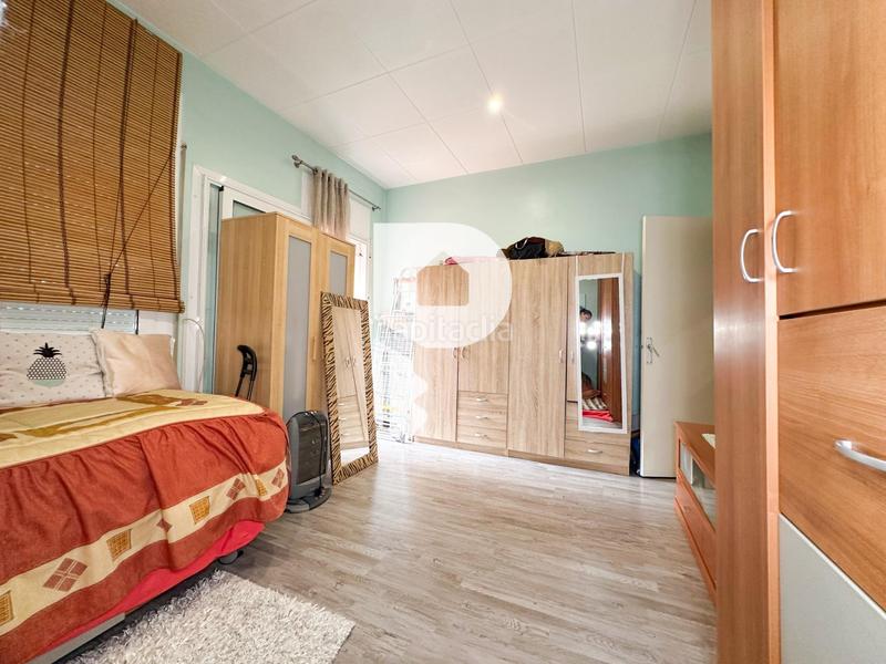 Foto 931449ec-a941-461c-b053-716e24104a34. Casa in barcelona 13 in Centre Rubí