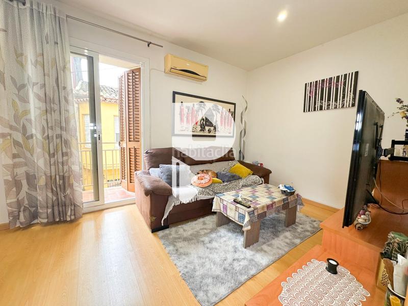 Foto b5810229-da35-414d-8d35-03c0004b5eca. Casa in barcelona 13 in Centre Rubí