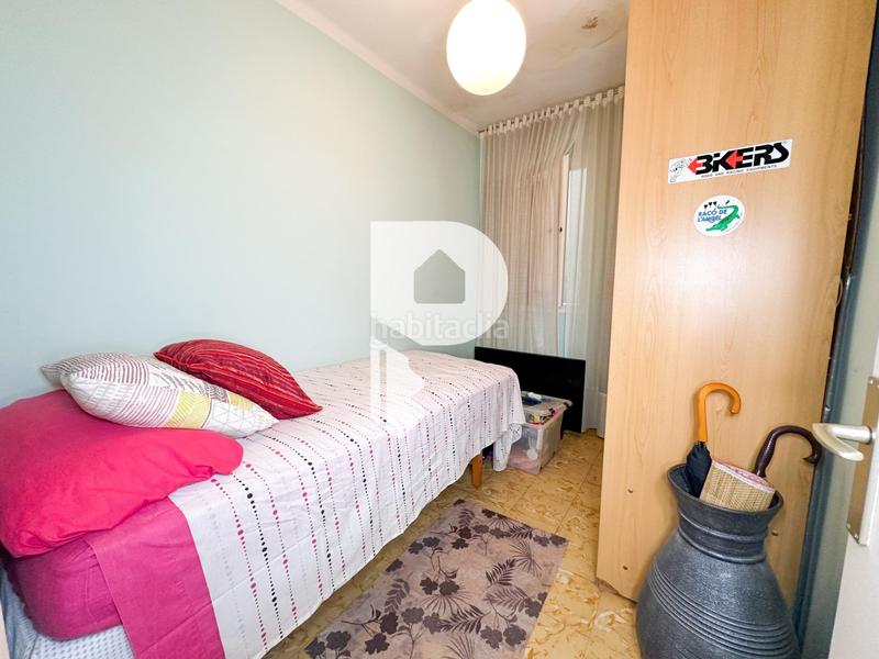 Foto bd72d2b7-4acd-46f6-98c7-52c02dcbcb78. Casa in barcelona 13 in Centre Rubí