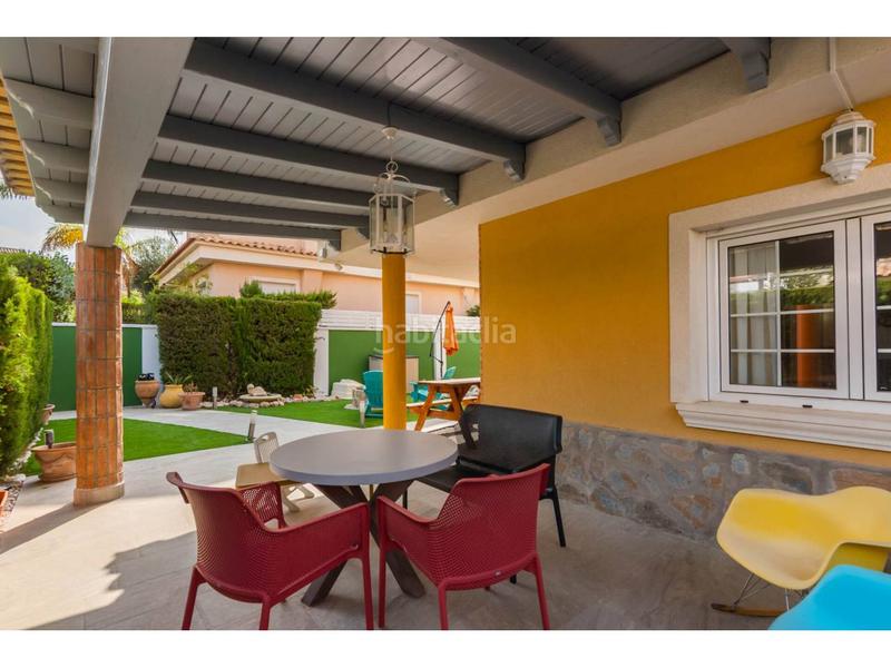 Foto d8fc3de2-4bb6-438a-8eb4-e3abfbe15f20. Chalet  unifamiliar en venta altorreal en Centro Molina de Segura