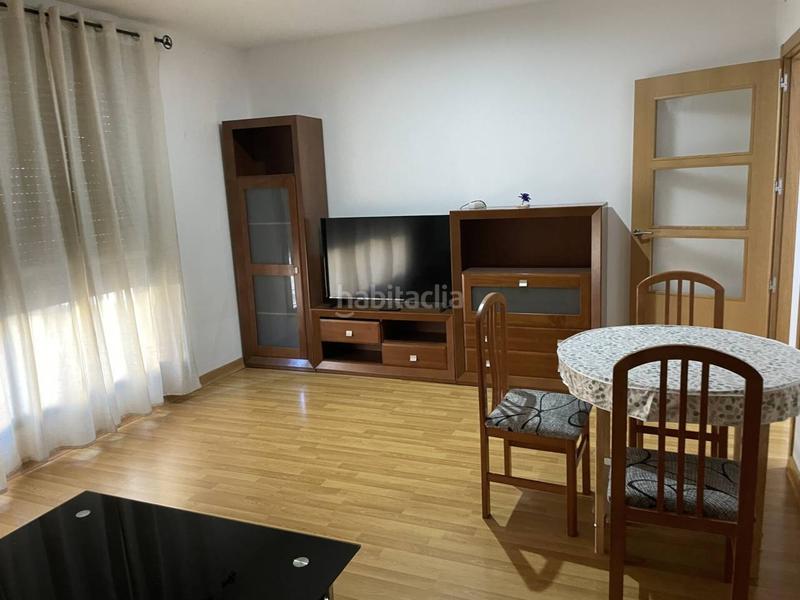 Foto b70ef41e-0e6d-4cfa-a010-2edfec8e0252. Piso apartamento en rondo sur en Carretera de Sevilla - Los Montitos Badajoz