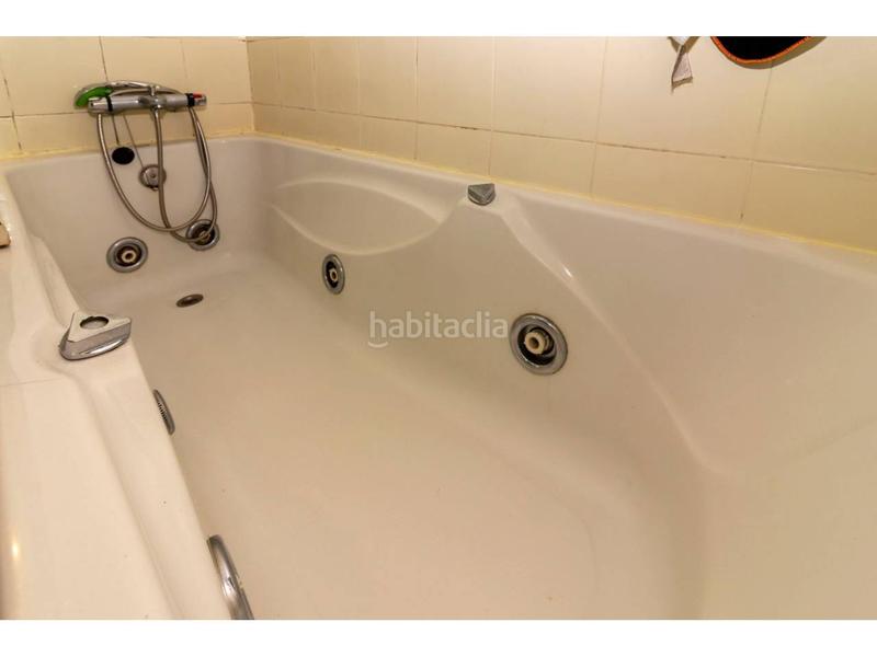 Foto 19c6f144-d603-41b2-8f4c-cfce7122ad3d. Piccolo appartamento con riscaldamento parcheggio piscina in Badajoz