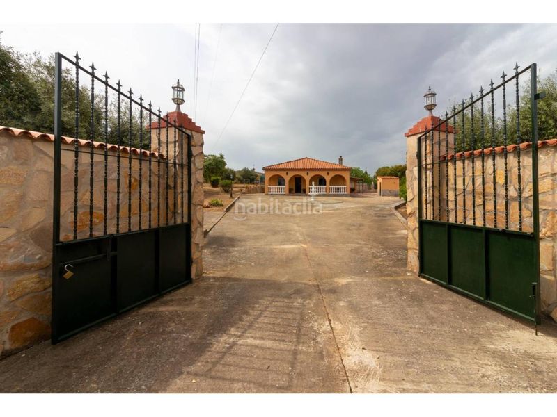 Foto 5bd17aa5-0c8f-417f-8709-3f5097ab5f90. Finca rústica a Dehesilla de Calamón - Campomanes Badajoz