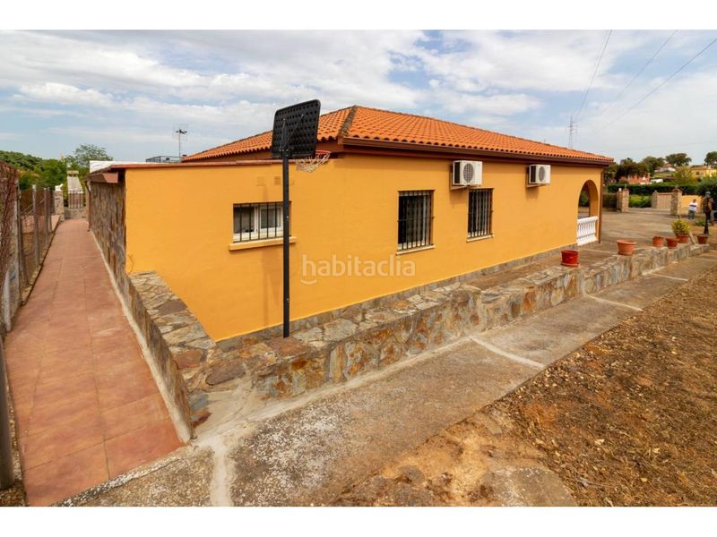 Foto ee601c42-2887-4307-a7a2-c5f0e92ce3db. Finca rústica a Dehesilla de Calamón - Campomanes Badajoz