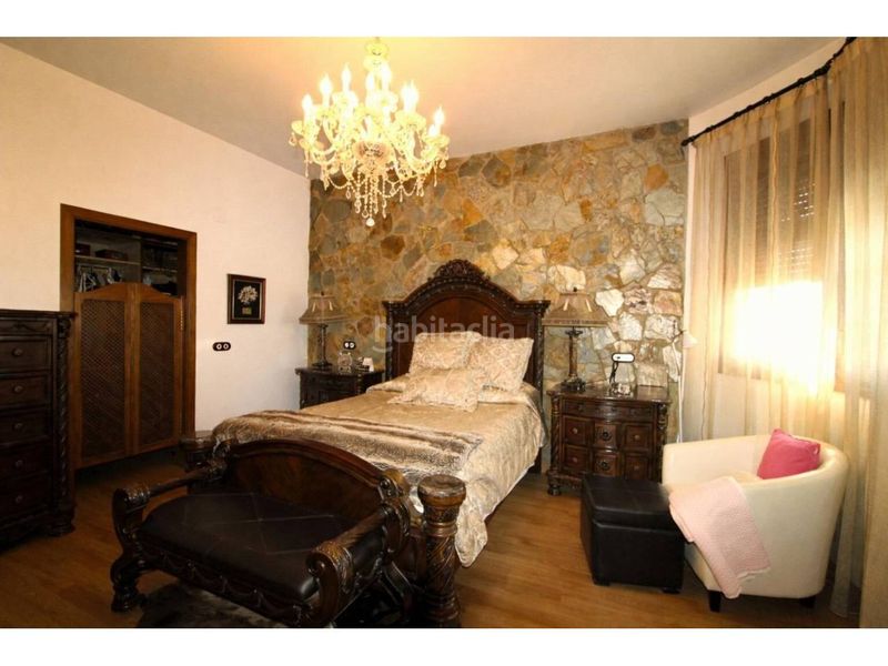 Foto 50dbd034-7410-441b-b4ed-9e10282ff0c7. Terreny residencial a Carretera de Sevilla - Los Montitos Badajoz