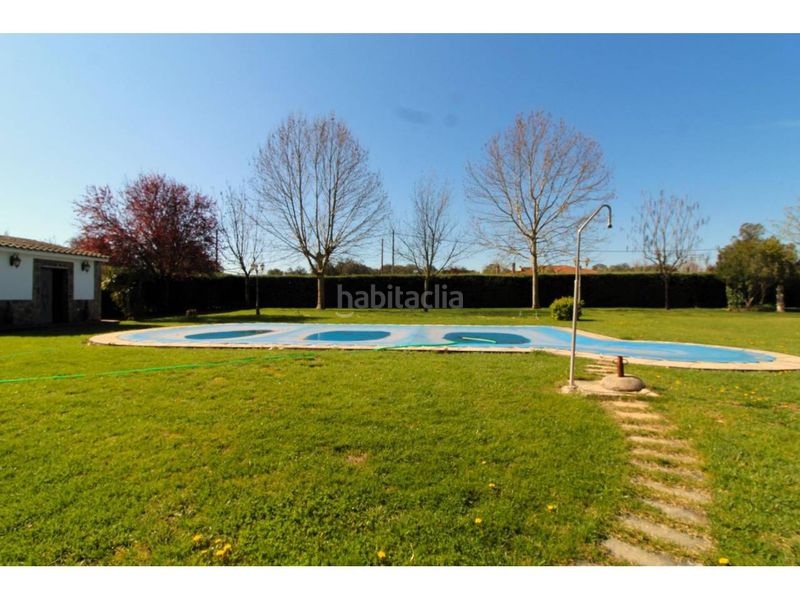 Foto be084957-a88d-4e75-b9cd-c13e349f927a. Terreny residencial a Carretera de Sevilla - Los Montitos Badajoz