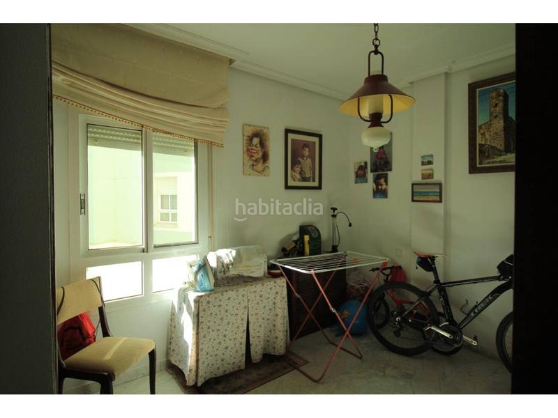 Foto 94a19f19-1389-4dd4-84b8-d809055bd550. Piso estupendo piso en zona de valdepasilla en Valdepasillas - La Paz - Huerta Rosales Badajoz