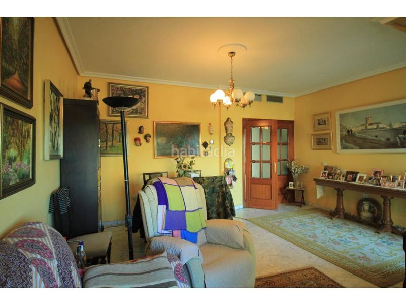 Foto de4bd68f-04ad-475c-abb3-e63277b1ee8a. Piso estupendo piso en zona de valdepasilla en Valdepasillas - La Paz - Huerta Rosales Badajoz