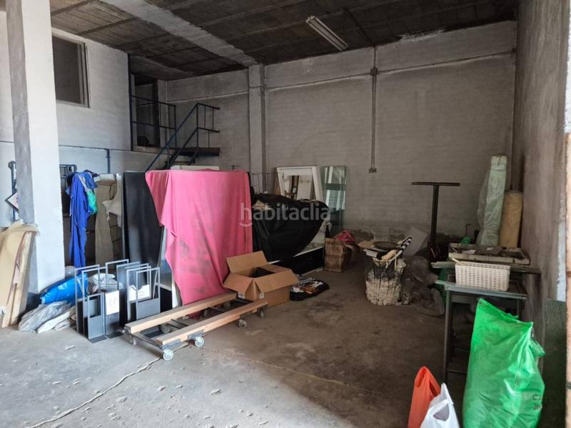 Foto fc8dc355-cac9-4716-b3b1-69ddb2fe7d80. Local comercial nave en venta en cerro reyes06010 en Badajoz