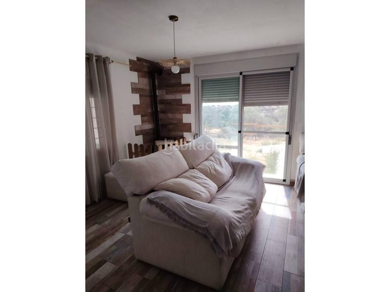 Foto d9c586b2-149e-4eeb-9ea7-d238686cd46e. Fondo rustico in Dehesilla de Calamón - Campomanes Badajoz