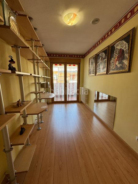 Foto a7f3a817-af2b-4f67-a5ef-2cb39f2f831b. Dúplex en calle fray luis de León 6 duplex ático en León