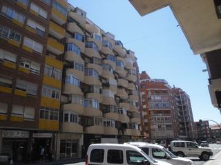 Duplex en Calle fray luis de len 6. Duplex tico