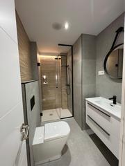Appartamento in Avenida del padre isla 54. Piso recién reformado, ideal para tu primera vivienda