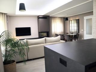 Casa pareada en Calle arriba 51. Oportunidad casa pareada