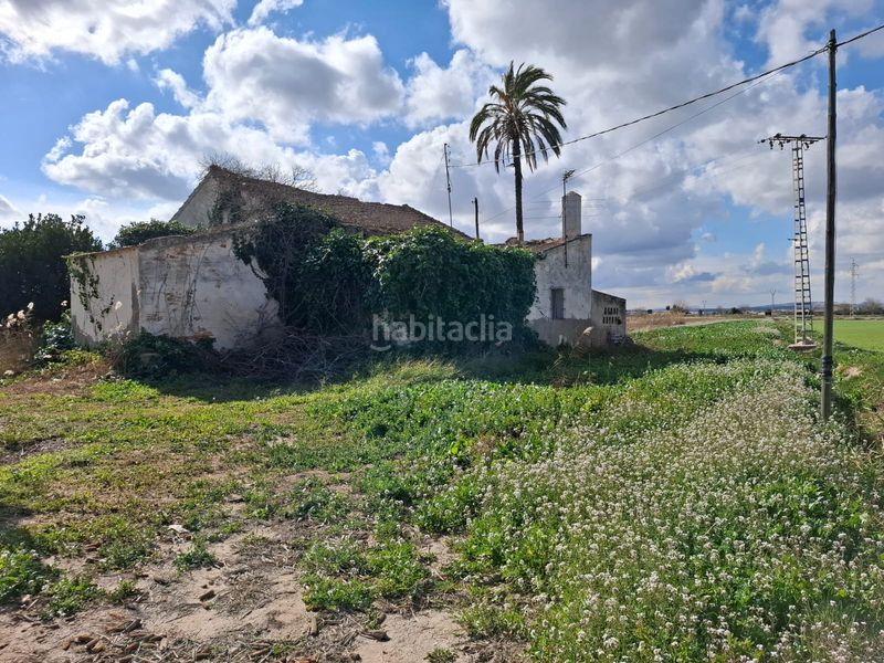 Foto 97a86b69-104f-4e35-a83f-92aefd59de25. Masia a Rojales