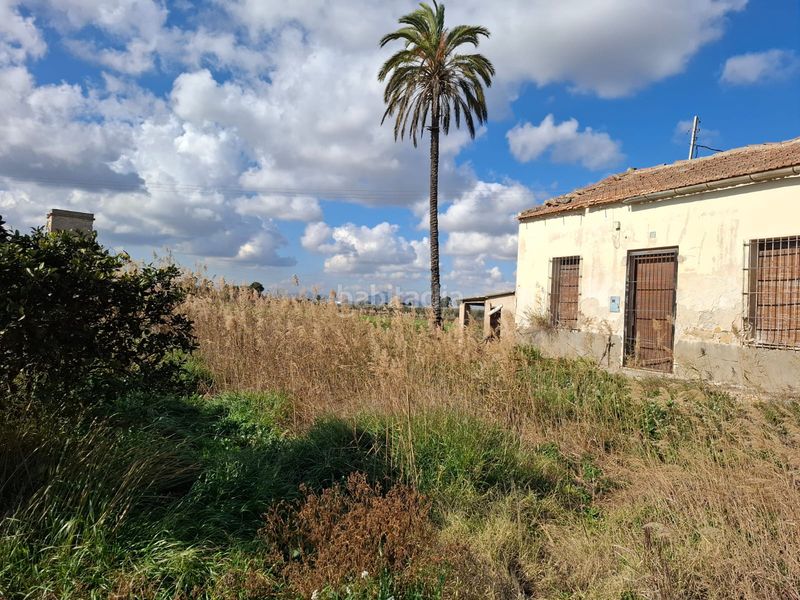 Foto d6cb559b-4fa2-45d1-9d09-3155bbbe3b45. Masia a Rojales