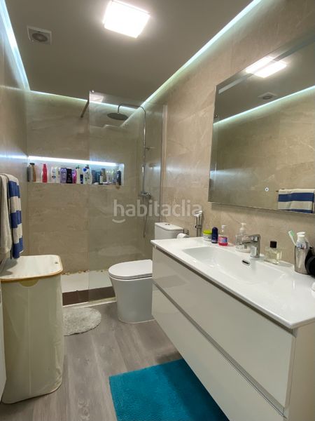 Foto b7c66943-7b7c-4f23-9a30-21b1892dd4b9. Pis a La Marina Elche / Elx