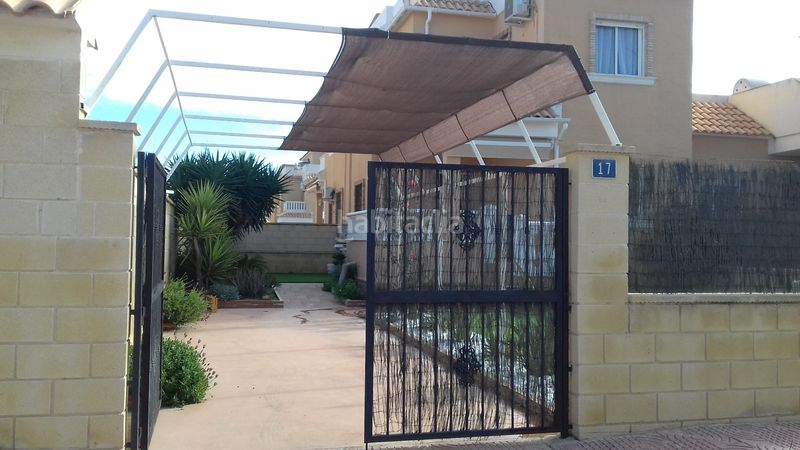 Foto c6cb1aab-9a44-431f-a907-532fb530ebe4. Casa adossada amb calefacció aparcament piscina a Rojales