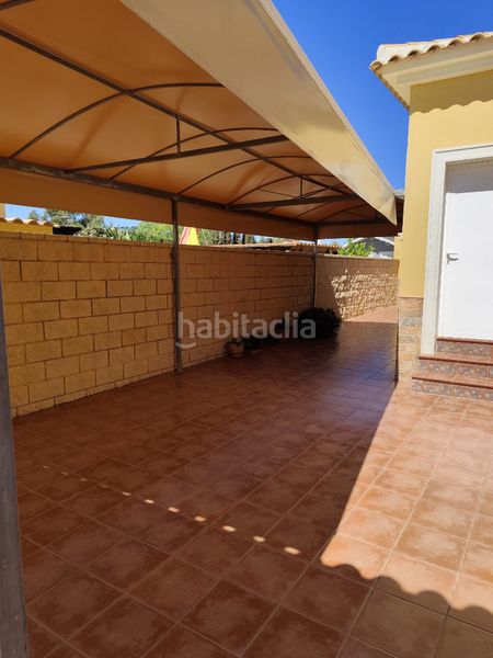 Foto d65cbb77-85d2-4905-8b1c-f78bc651ea3f. Xalet amb xemeneia calefacció aparcament piscina a San Fulgencio