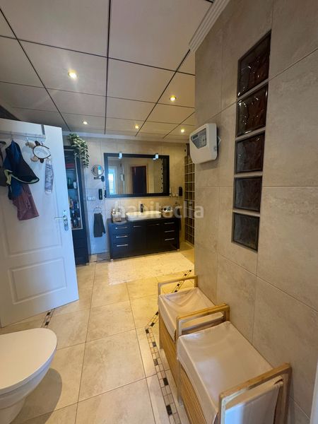 Foto e4b34423-df8d-4ab6-a2fa-9cd37a956ba7. Xalet amb xemeneia aparcament piscina a San Fulgencio