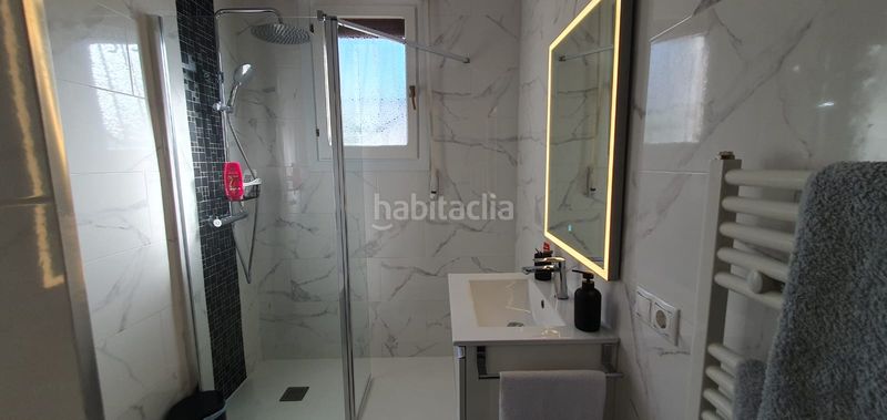Foto b45b7585-820d-40cc-8ff8-bb54a9486564. Xalet amb xemeneia calefacció aparcament piscina a Rojales