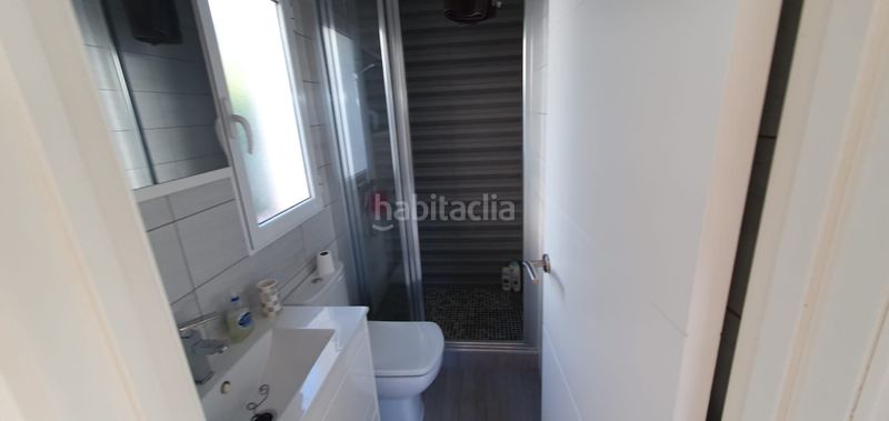 Foto c04e8e9b-1b62-4de0-8dab-5a63c2d7d820. Xalet amb xemeneia calefacció aparcament piscina a Rojales