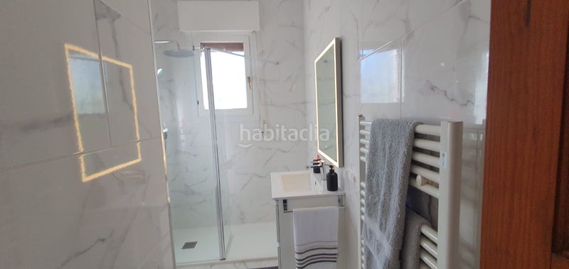 Foto f0056a53-d863-4141-8d23-6c96d7617a5d. Xalet amb xemeneia calefacció aparcament piscina a Rojales