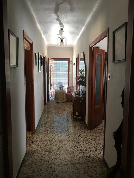 Foto fa493856-fae4-4b61-bdd6-e9847bda5e23. Masia amb xemeneia calefacció aparcament a San Fulgencio