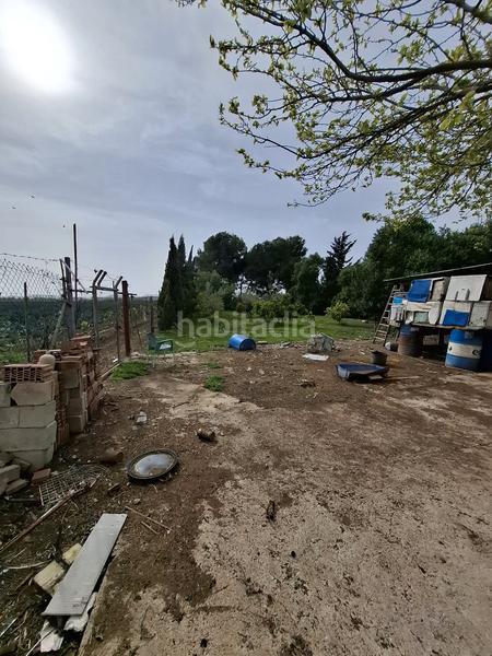 Foto 37cf192b-9539-4191-b006-9f35d52625bb. Masia amb xemeneia aparcament a El Edén Guardamar del Segura