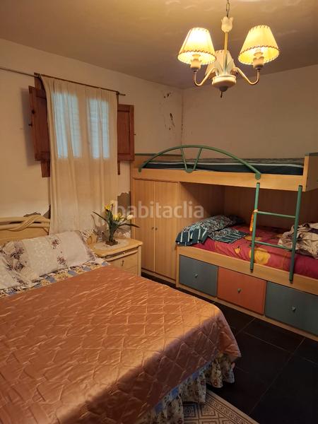 Foto c555643a-fe66-416e-ab62-7e254d0fb468. Masia amb xemeneia aparcament a El Edén Guardamar del Segura