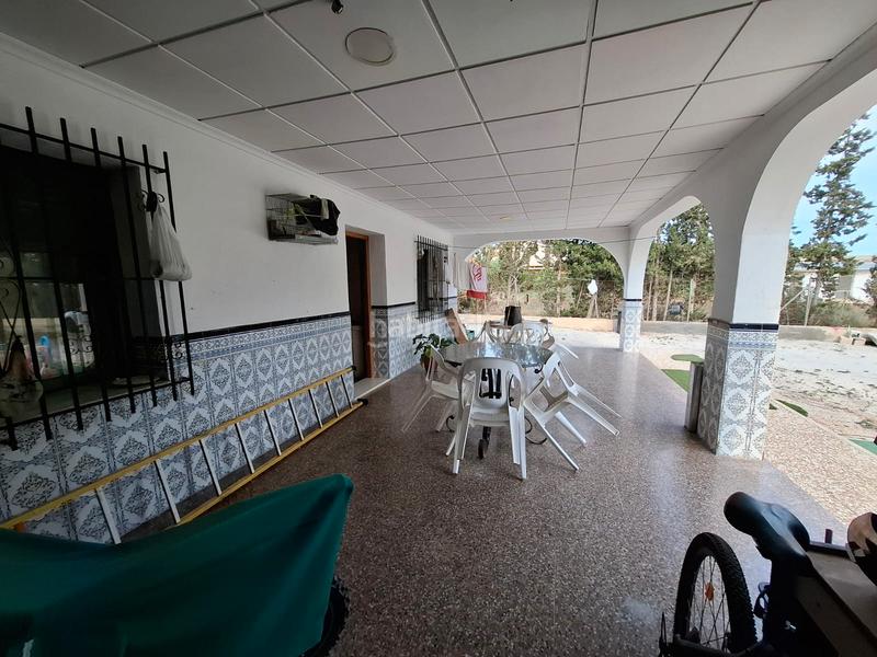 Foto 0d3f9bfa-1a7e-4af8-a7a1-a1007ae656af. Chalet con camino parcheggio in La Algoda - Matola - Llano de San José Elche / Elx