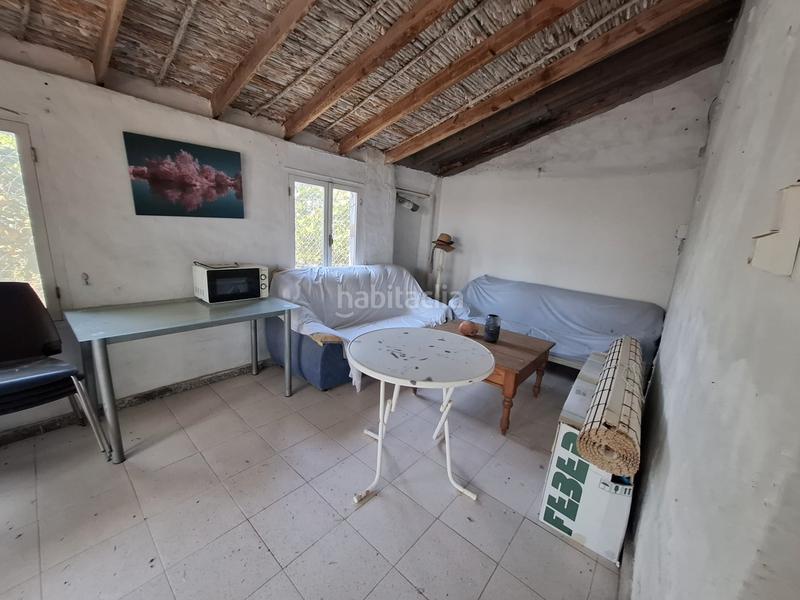 Foto e0781c89-e81c-4bba-8076-61273979311f. Masia amb aparcament a El Moncayo - El Pòrtic Guardamar del Segura