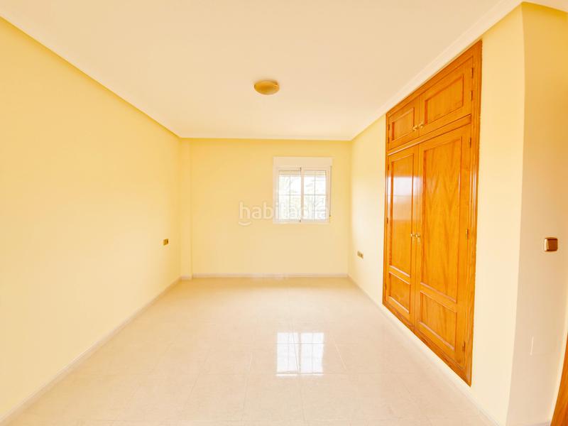 Foto bd81bbbf-5072-4462-8616-822fd6e185ac. Chalet en La Marina Elche / Elx