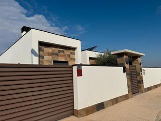 Xalet  Calle santa pola. Maravilloso chalet independiente en formentera del segura