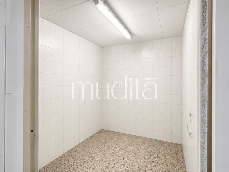 Foto c24e9768-4db9-4e0e-8d33-933ea65ba15c. Local comercial a Calella