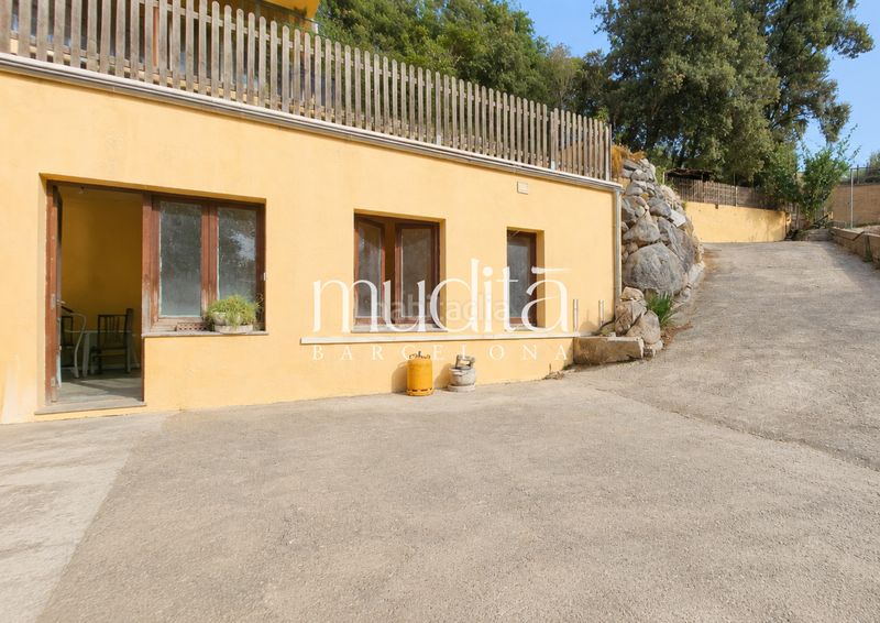 Foto ca7d59cf-b0ce-4299-823c-49239c911b24. Casa amb calefacció aparcament a Llinars del Vallès