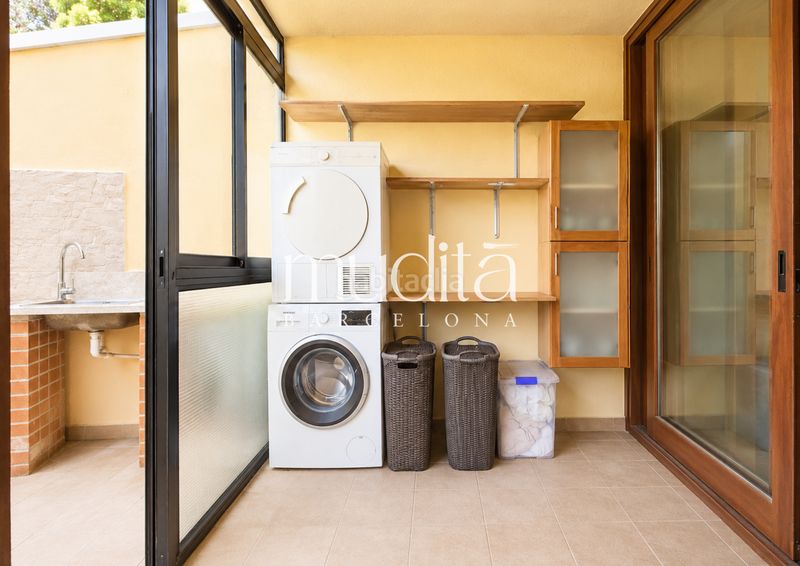 Foto d6384148-2af7-459f-a84a-2e9e7e6b5f25. Casa amb calefacció aparcament a Llinars del Vallès