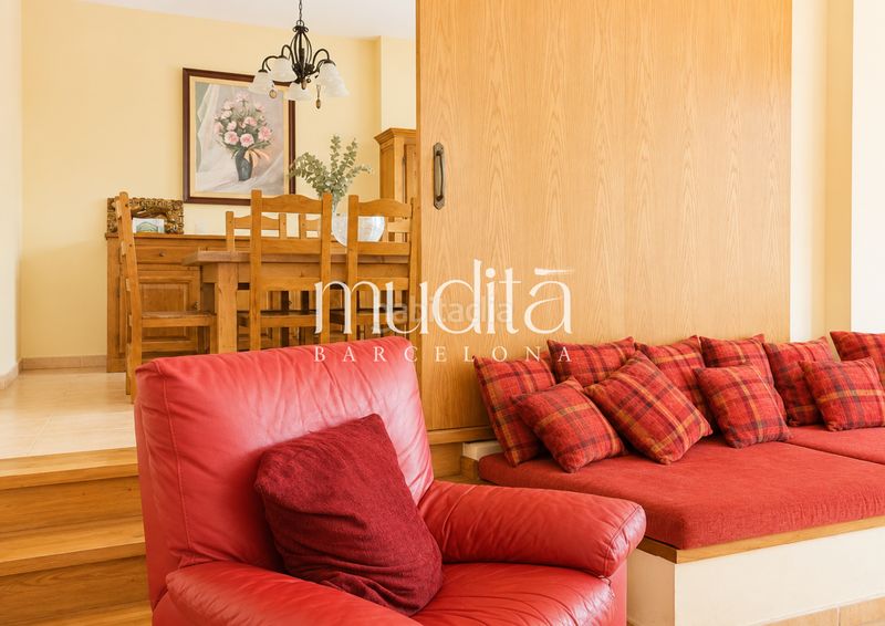 Foto fd9c574c-39de-491b-a7d7-2c003e11c88b. Casa amb calefacció aparcament a Llinars del Vallès