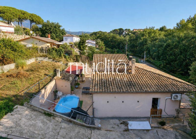 Foto 358514a8-35b7-4542-9f6f-de3ad6a85716. Casa amb calefacció aparcament a Sant Celoni