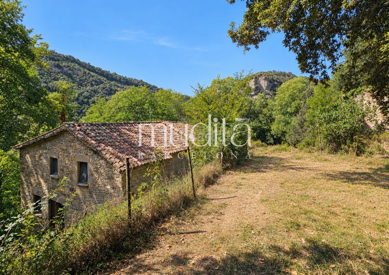 Foto 9a1e4842-eb7e-4465-81b9-cf0ef07af300. Masia a Tavertet