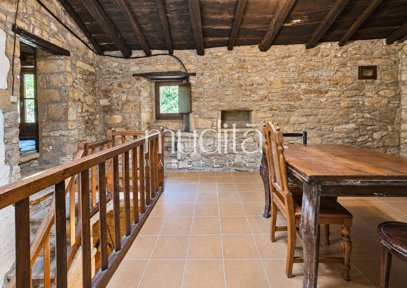 Foto df9a3dbd-f3c5-4ac9-8e6a-7689398268a2. Masia a Tavertet