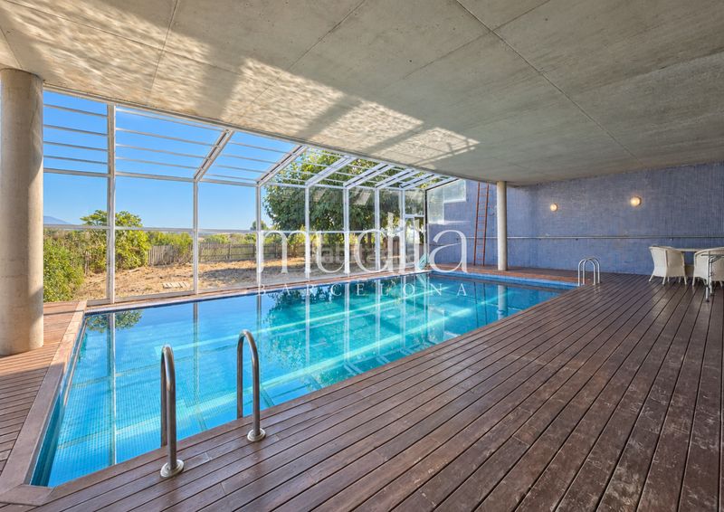 Foto 02d00ccb-e558-4be1-b73b-bbb285c49a80. Casa amb calefacció aparcament piscina a Lliçà d´Amunt