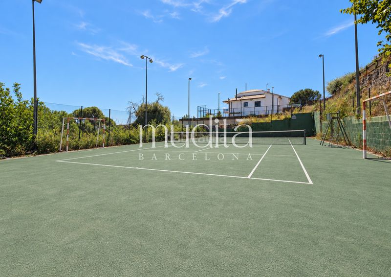 Foto d057ea34-bd95-453d-b905-d877642d5d80. Casa amb calefacció aparcament piscina a Lliçà d´Amunt