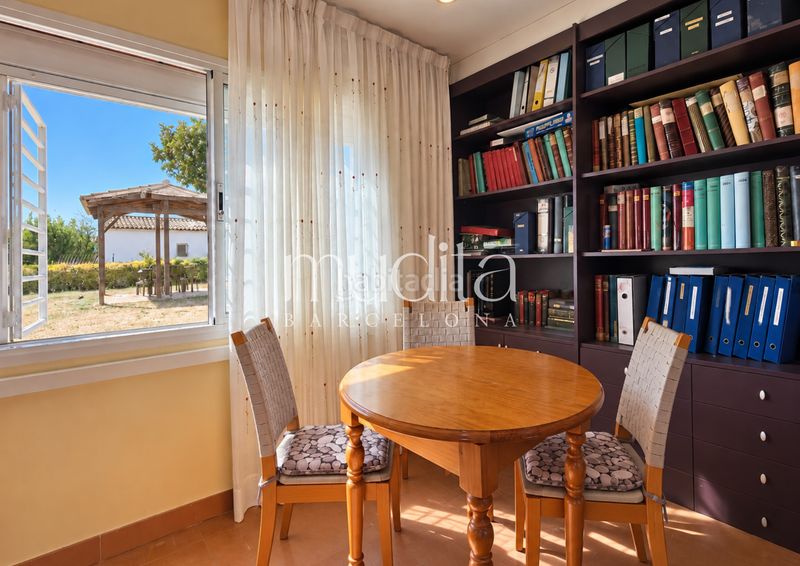 Foto e4864ed7-d742-4899-a464-6ae57aab2e2a. Casa amb calefacció aparcament piscina a Lliçà d´Amunt